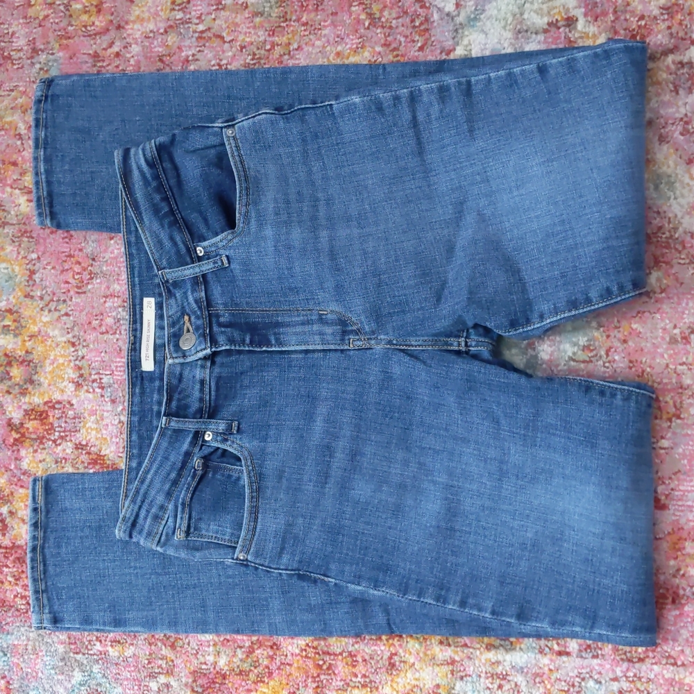 Levi's 721 high rise skinny jeans
